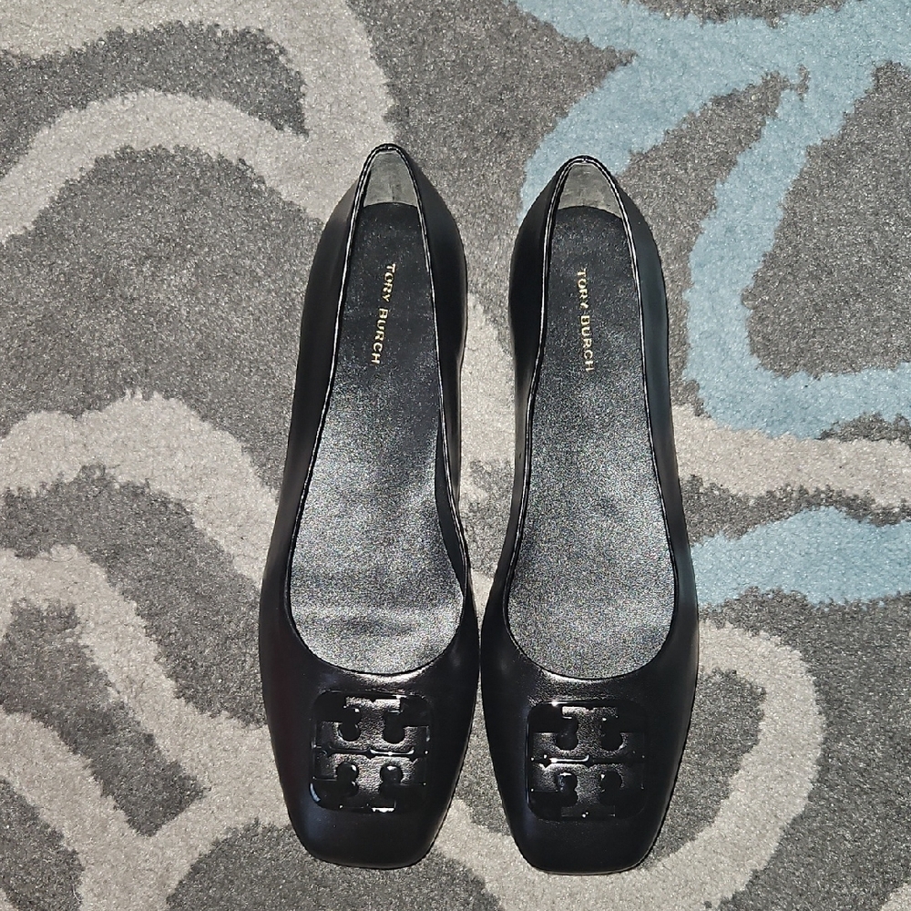 Tory Burch Black Flats with Logo Detail